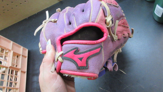 Used Mizuno Finch 10" Glove - RHT