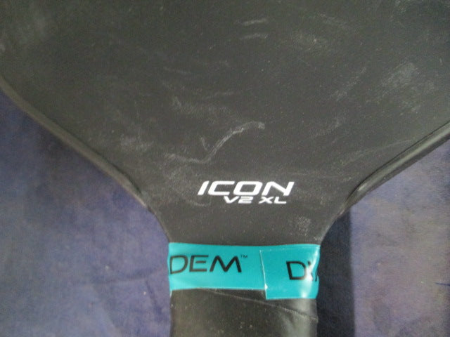 Load image into Gallery viewer, Used Diadem Icon XL V2 Pickleball Paddle - DEMO
