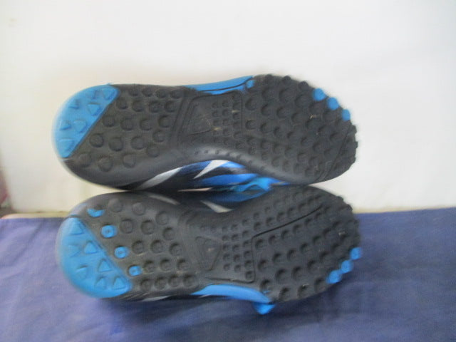 Load image into Gallery viewer, Used Tiebao Turf Soccer Cleats Youth Size 3.5 / 35
