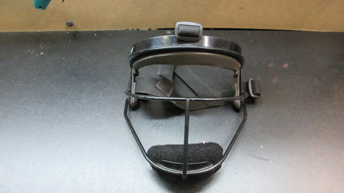 Used Rip-It Defense Pro Adult Softball Fielder's Mask
