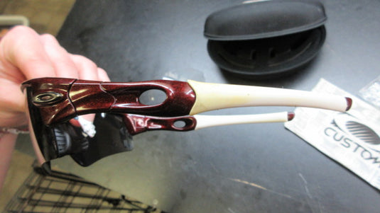 Used Oakley Radar Sunglasses with extra Clear Lens & Hard Case