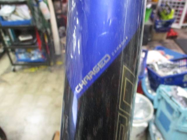 Load image into Gallery viewer, AXE Avenger Pro Composite 30" 20oz Softball Bat
