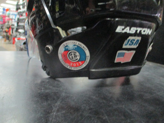 Used Easton E600 Adult Medium Hockey Helmet With Clear cage