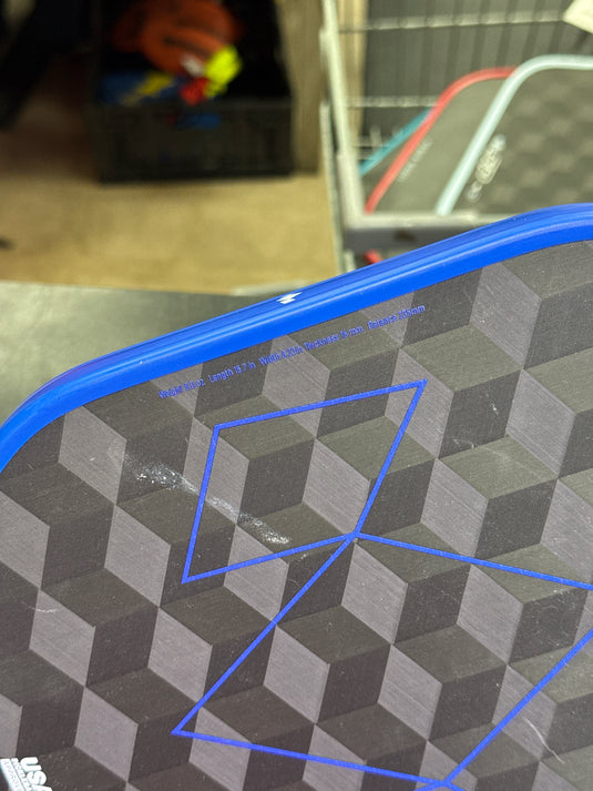 Used Diadem Edge 18k MAX Power Pickleball Paddle DEMO