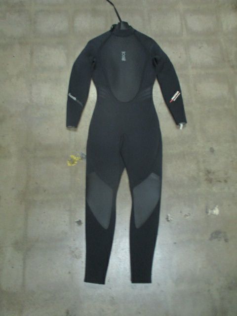 Load image into Gallery viewer, Used Fourth Element Proteus Class C Wetsuit 5mm Size USA 10
