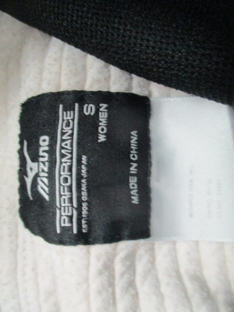 Load image into Gallery viewer, Used Mizuno Elastic Bottom Womens Small Softball Pant
