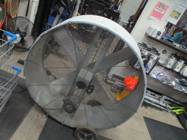 Load image into Gallery viewer, Used MAXX AIR 42 Inch 2-Speed Belt Drive Drum Fan
