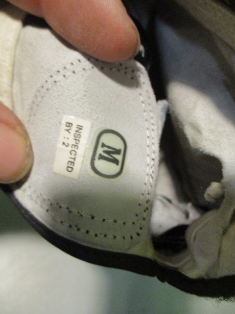 Used Callaway Adult Medium Golf Glove - LH