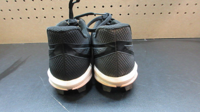 Load image into Gallery viewer, Used Adidas Icon Baseball Cleats - Size 5.5
