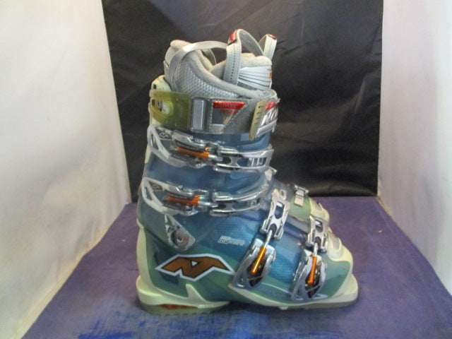 Load image into Gallery viewer, Used Nordica SM10 Olympia Ski Boots Size 23.5
