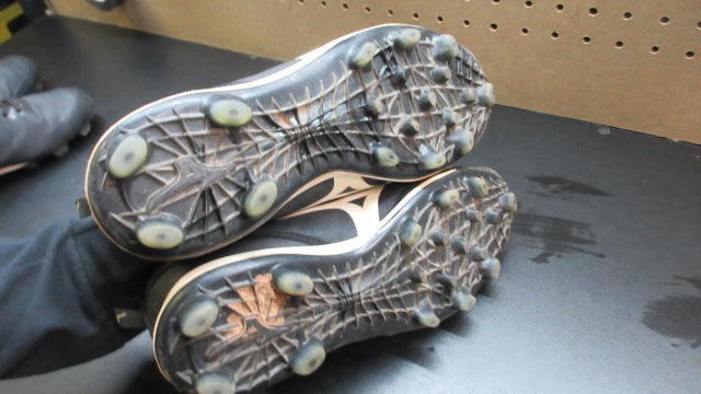 Load image into Gallery viewer, Used Mizuno Ambition 2 TPU Low Baseball Cleats - Size 8
