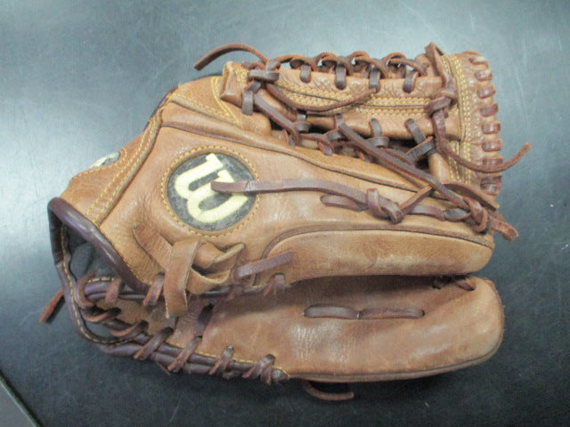 Load image into Gallery viewer, Used Wilson A800 11.75" Baseball Glove
