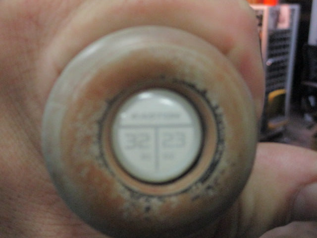 Load image into Gallery viewer, Used Easton Ghost Unlimited (-9) 32&quot; USSSA Fastpitch Softball Bat Composite
