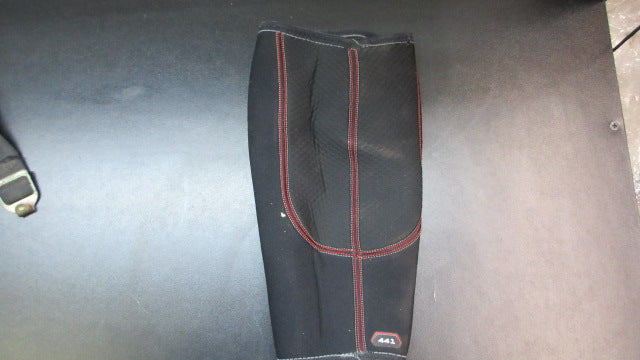 Load image into Gallery viewer, Used McDavid 401 Neoprene Knee Support - Size Large
