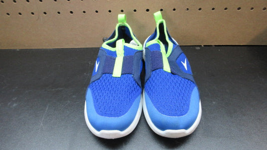 Used Speedo Water Shoes - Size Medium