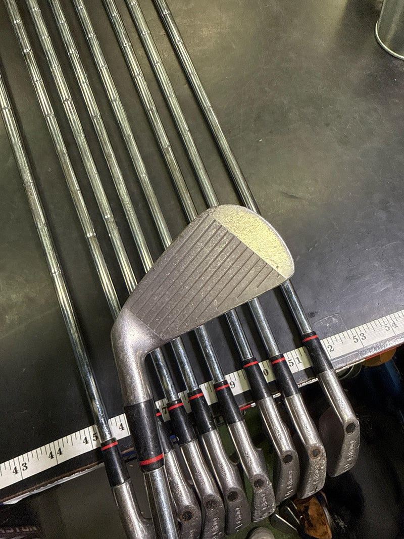 Load image into Gallery viewer, Vintage Callaway S2H2 Bobby Jones USA 9pc Right Hand Iron Set 3-9i and Pw
