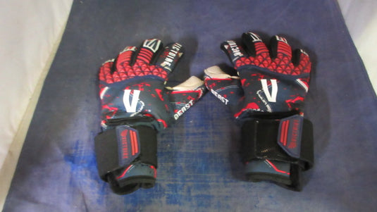 Used Victoire Size 6 Soccer Goalie Soccer Gloves