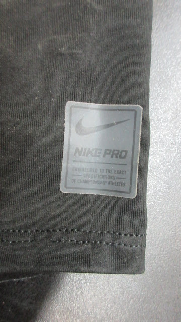 Load image into Gallery viewer, Used Nike Compression Sleeve - Size Large/XL
