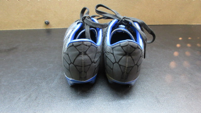 Load image into Gallery viewer, Used Vizari Soccer Cleats - Size Youth 13.5
