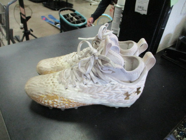 Load image into Gallery viewer, Under Armour Spotlight Clone 3.0 MC Fooball Cleats
