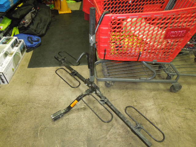 Load image into Gallery viewer, Used Swagman XC2 2 Bike Hitch Rack
