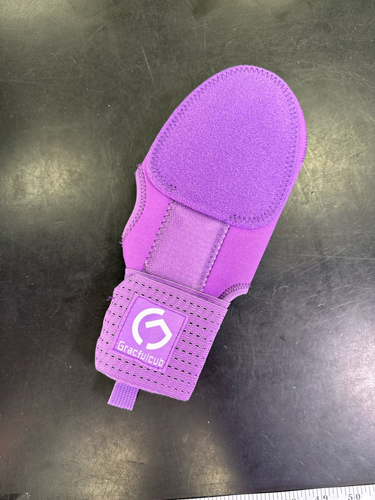 Used Gracfulcub Purple Sliding Mitt
