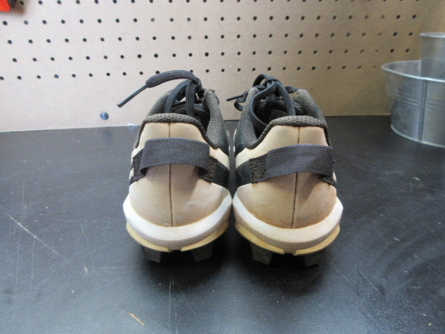 Load image into Gallery viewer, Used Adidas Youth Icon 7 Baseball Cleats - Size 3.5
