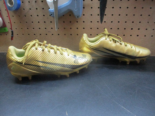 Used Under Armour Blur Select Football Cleats - Size Youth 5