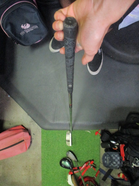 Load image into Gallery viewer, Used Odyssey Dual Force 770 Right Hand Putter

