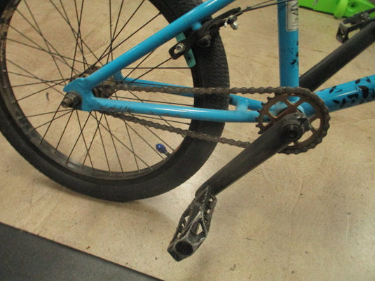 Used DK Helio 20" BMX Bike