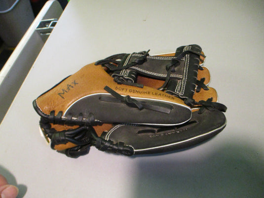 Used Easton Professional Youth 10" Glove - RHT