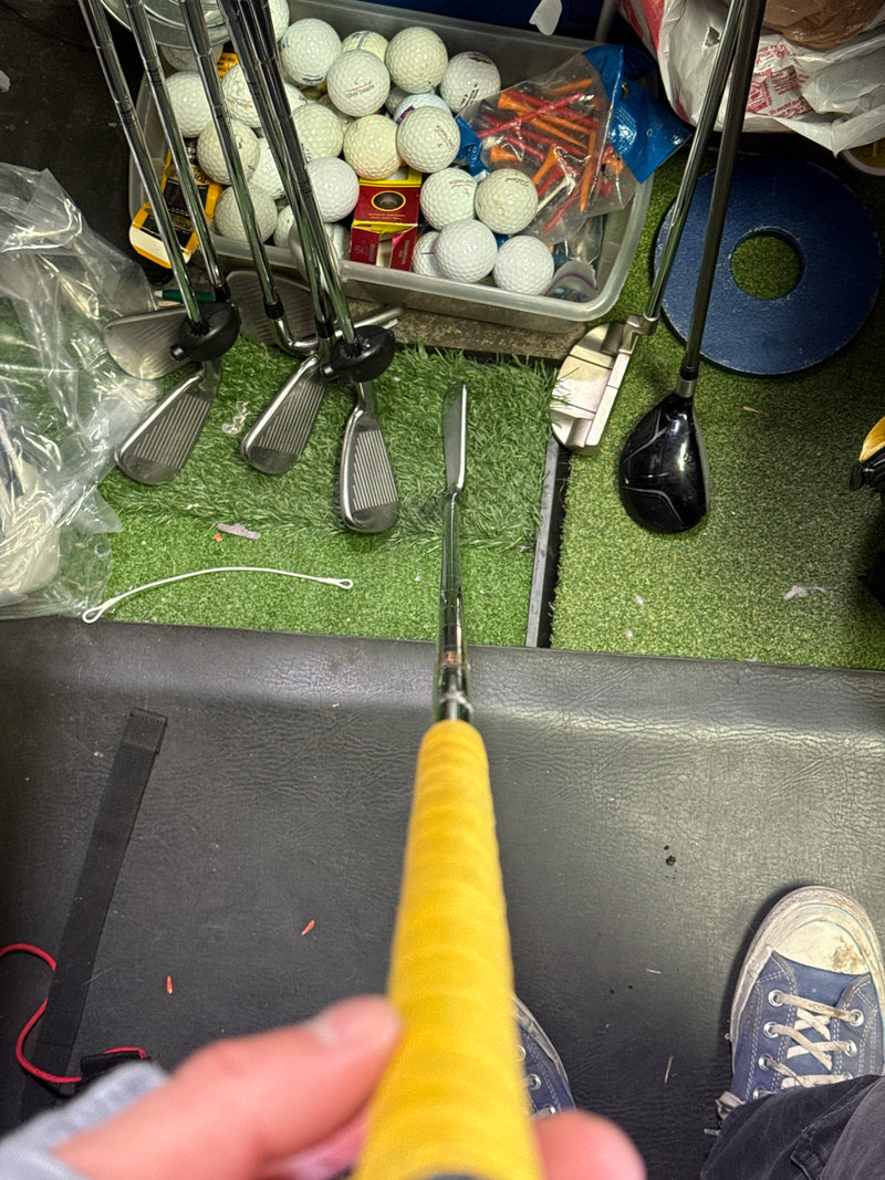 Load image into Gallery viewer, Vintage Spalding Registered Tour Edition Right Hand 3 Iron
