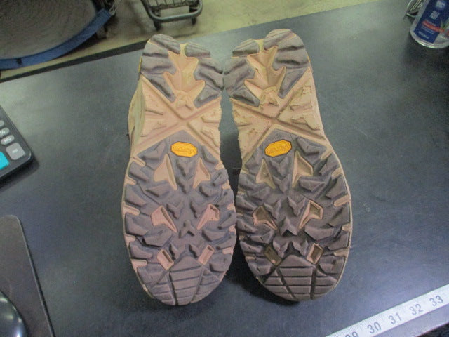 Load image into Gallery viewer, Heavy Use  Hoka One One Anacapa Low GTX Hiking Shoes Size 8B
