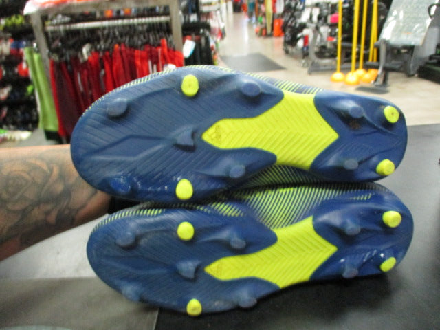 Load image into Gallery viewer, Used Adidas Nemeziz firm Ground Size 6 Soccer Cleats
