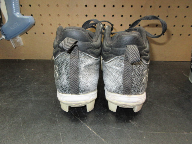 Load image into Gallery viewer, Used Under Armour Spotlight Franchise 2.0 RM Football Cleats - Size Youth 5
