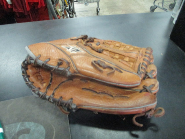 Load image into Gallery viewer, Used Easton Natural Elite 13" Glove - RHT
