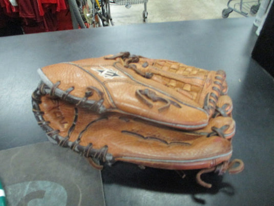 Used Easton Natural Elite 13