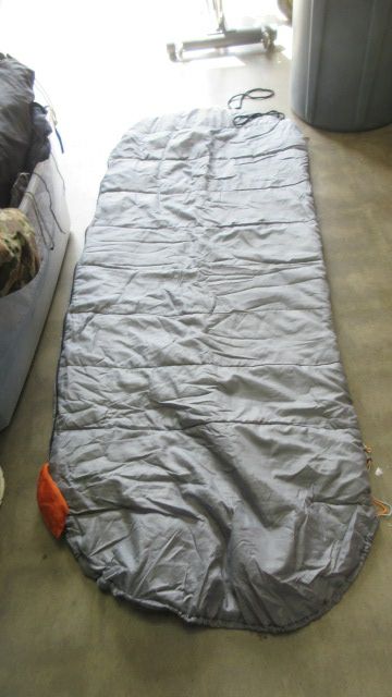 Load image into Gallery viewer, Used Embark 30 Deg Adult Tall Sleeping Bag
