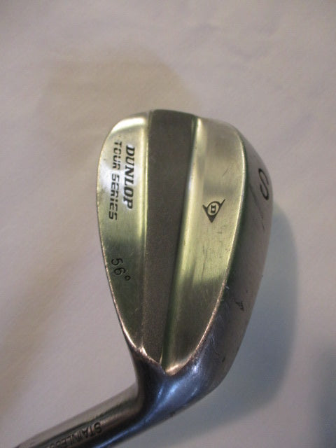 Load image into Gallery viewer, Used Dunlop Tour Series 56 Degree Sand Wedge

