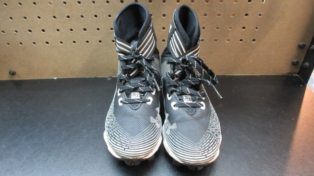 Load image into Gallery viewer, Used Under Armour UA Highlight Football Cleats - Size Youth 2.5
