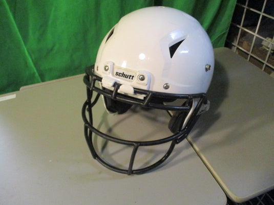 Used Schutt 2022 Vengeance Pro LTD II Football Helmet Size Adult Large
