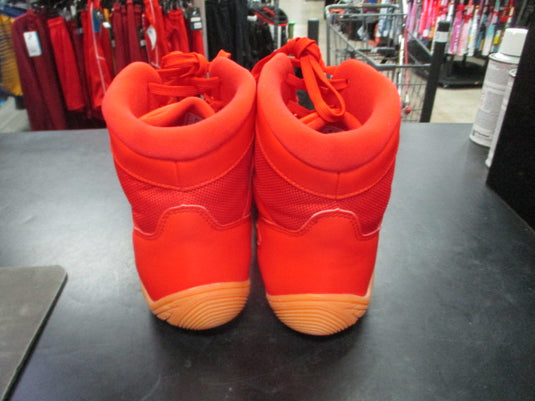 Used BKWHDAY Size 10.5 Wrestling Shoes