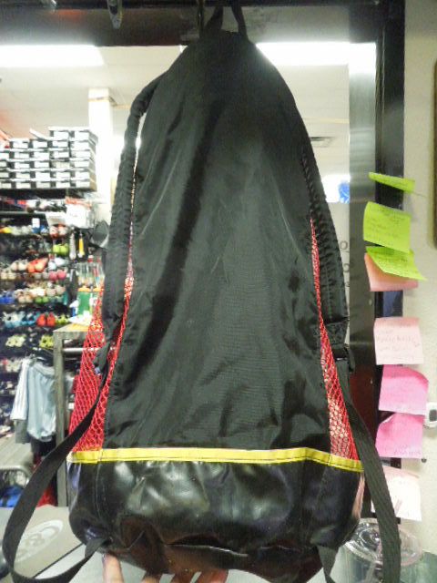 Load image into Gallery viewer, Used Stahl Sac Dive Equipment Mesh Bag With Waterproof Bottom
