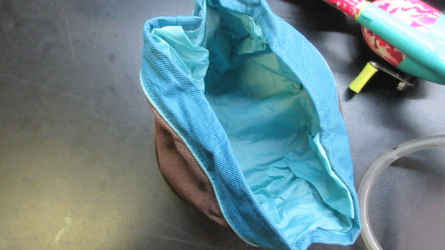 Load image into Gallery viewer, Used Kurgo Folding Dog Bowl
