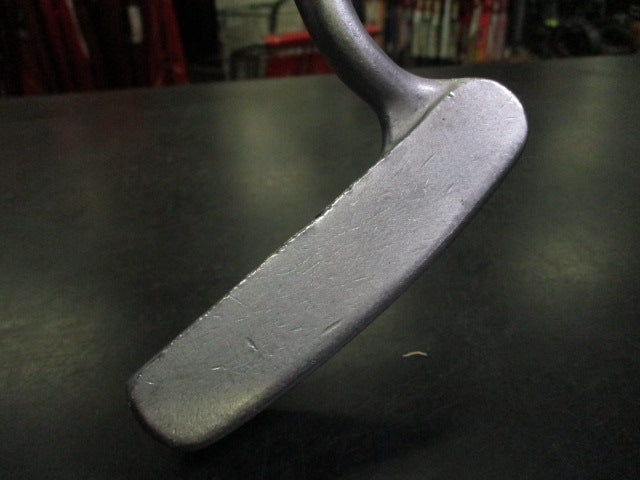 Load image into Gallery viewer, Vintage Jerry Barber Golden Touch #6 Right Hand Putter
