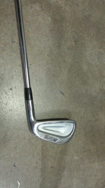 Load image into Gallery viewer, Used Mizuno MP-60 Cut Muscle 4 Iron - RH
