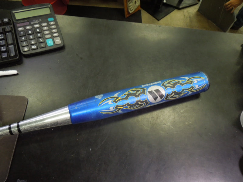 Load image into Gallery viewer, Used Worth Blade 7050 Alloy Softball Bat 34 in 30 oz -4
