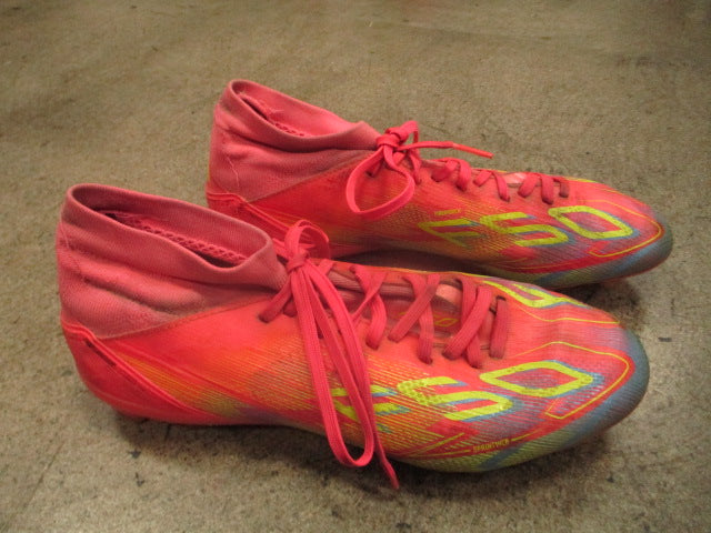 Load image into Gallery viewer, Used Adidas F50 Soccer Cleats Size 8.5 (Wear On Inside)
