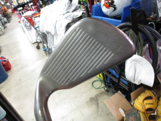 Used Ping Eye 2 -PW Back Dot RH PW is Red Dot