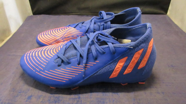 Load image into Gallery viewer, Used Adidas Predator Soccer Cleats Youth Size 5.5
